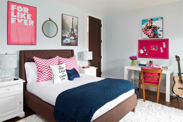 ideer ungdom værelse pige lyserød væg indretning forfængelighed bord