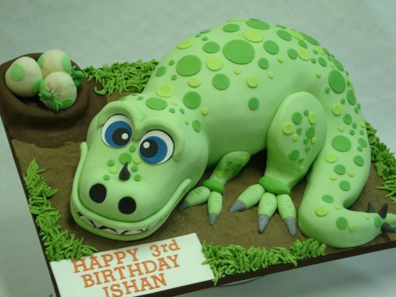 3D dinosaur birthday cake kids birthday party