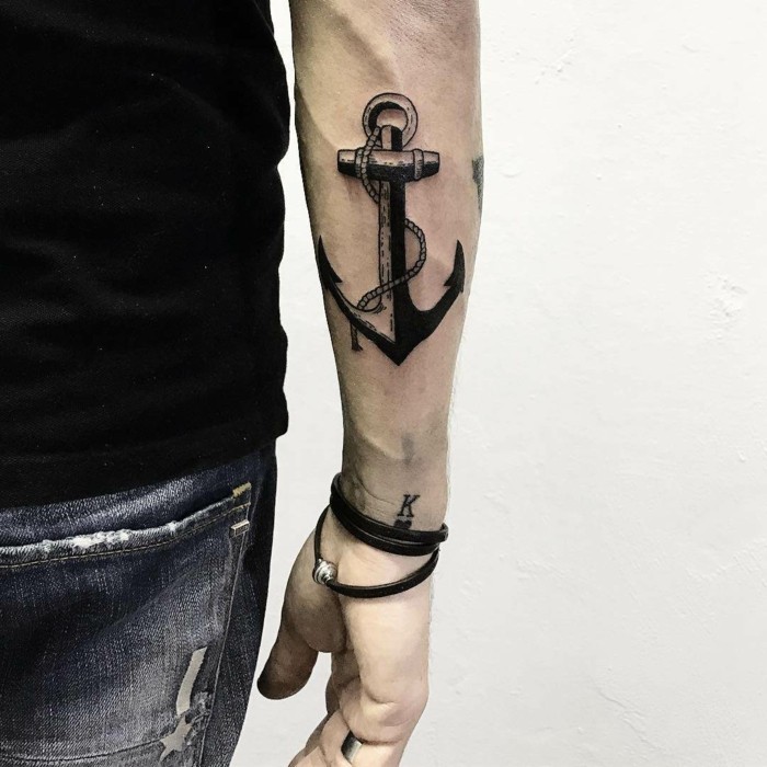 3D-tattoo onderarm mannen anker motief