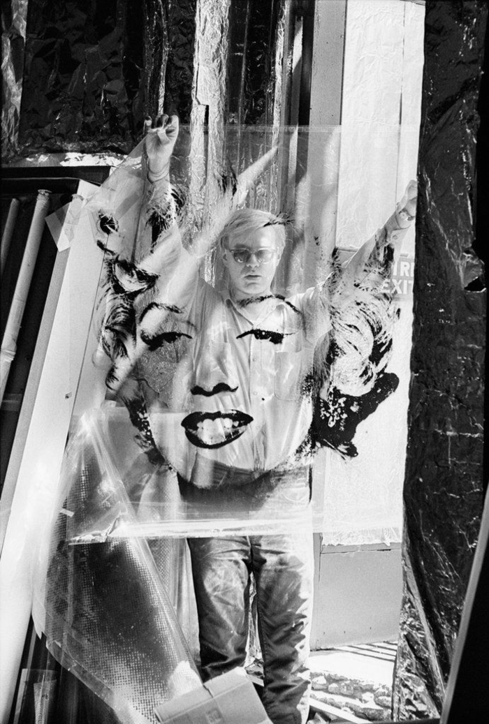 安迪·沃霍尔的作品是玛丽莲·梦露1964年的流行艺术肖像