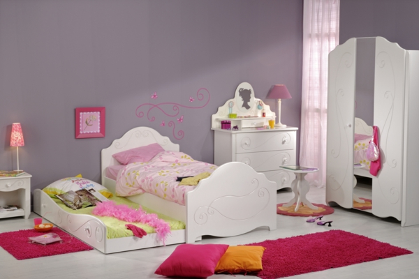 سرير أطفال يتوهم الأطفال أفكار غرفة الأطفال سرير فتاة أليس