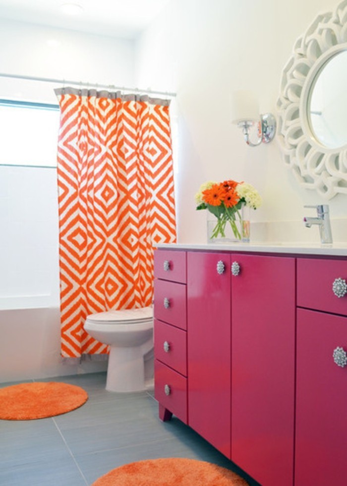 kylpyhuone uudelleensuunnittelu lämpimät värit Chevron kuvio