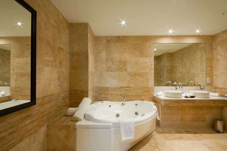 Carrelage de salle de bains carreaux de travertin carreaux de sol carreaux de mur