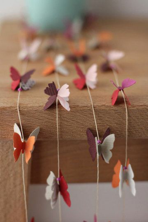 Řemeslné myšlenky z papírových motýlů