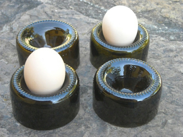 Craft ιδέες για έργα DIY από κάτοχο αυγών φιάλης κρασιού