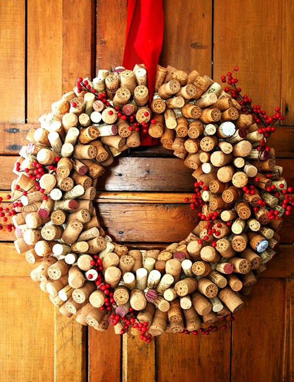 Crafts with cork wreath