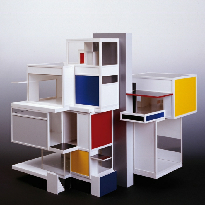 Bauhaus style design kostrukt colors and shapes