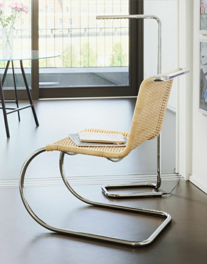 Chaise de meubles de style Bauhaus en rotin d'acier