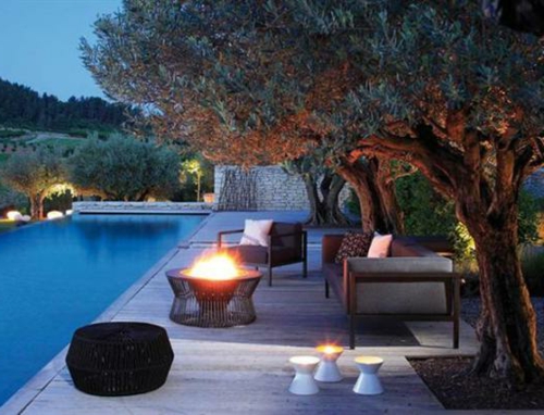 凉爽的花园装饰坐区游泳池壁炉舒适的家具