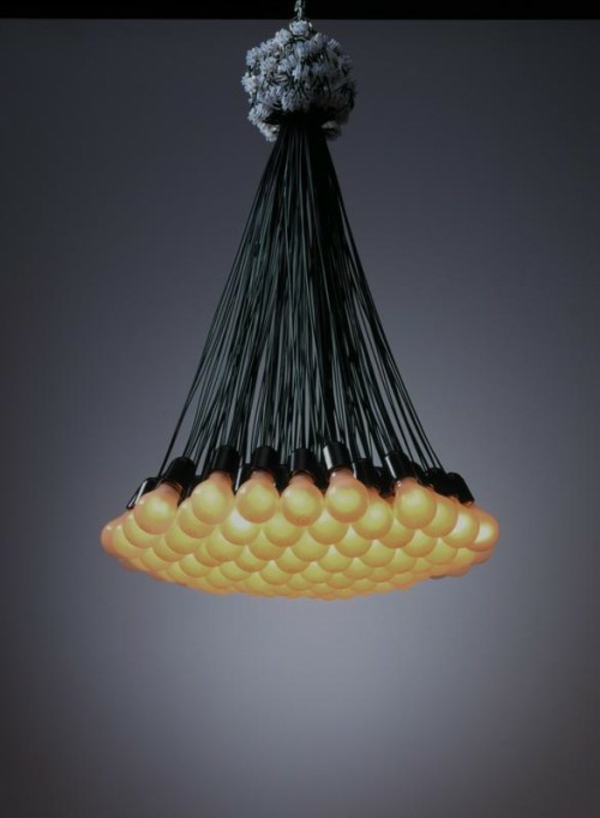Jäähdytetyt lamput, joissa on deco-ajatus kukka-sävyissä
