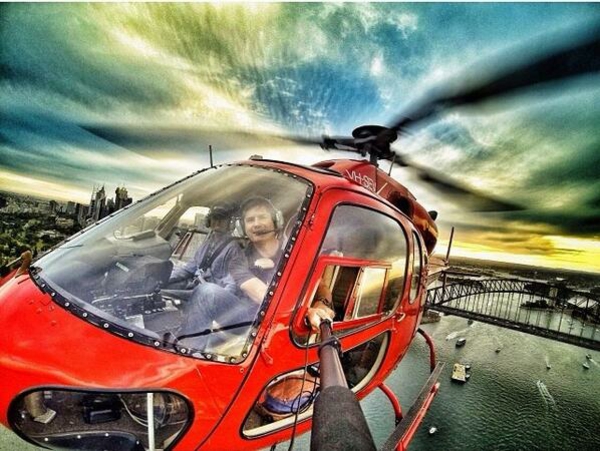Selfies kuvia itse lentää äärimmäisen