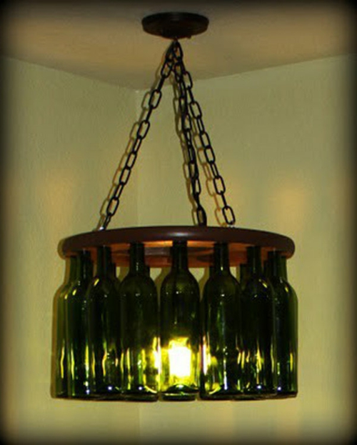 Lysekrone fra vintage smykker vinflasker