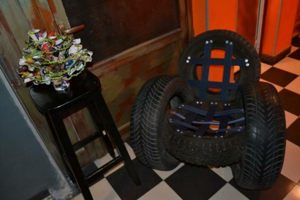 Мебели за домашни любимци от оригинални автомобилни гуми