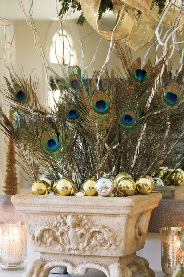 与杉树DIY圣诞装饰柳树我们的羽毛