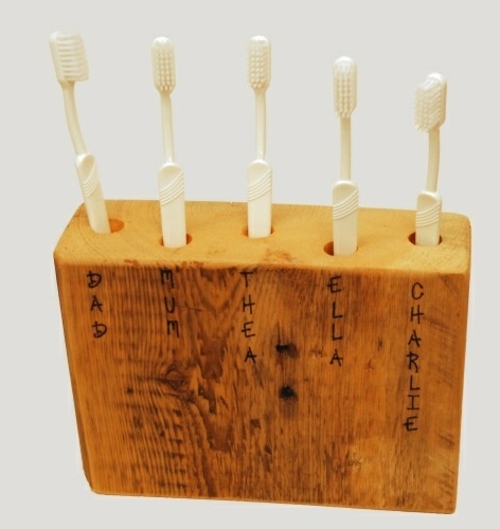 DIY toothbrush holder ideas wood