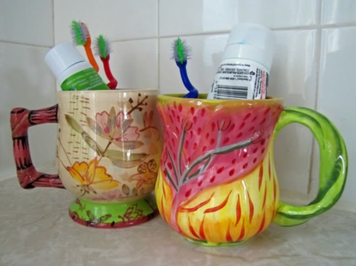 Toothbrush holder ideas teacups decorates DIY