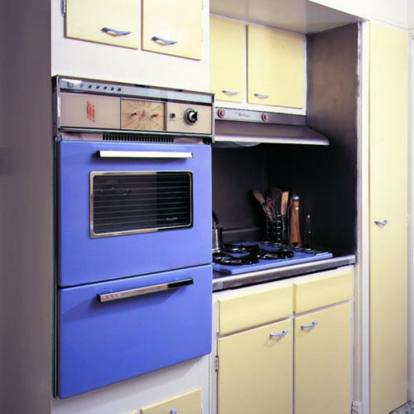 La cocina de la decoración casera DIY renueva el horno renueva el repintado