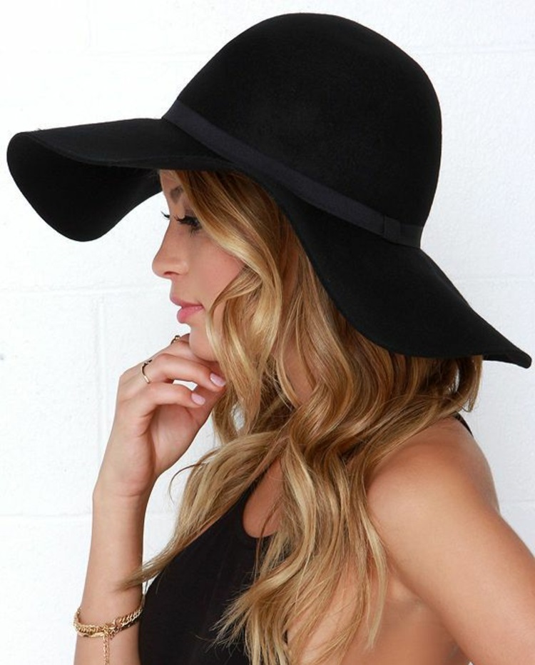 女士帽子女士时尚和造型秘诀黑色女士帽子