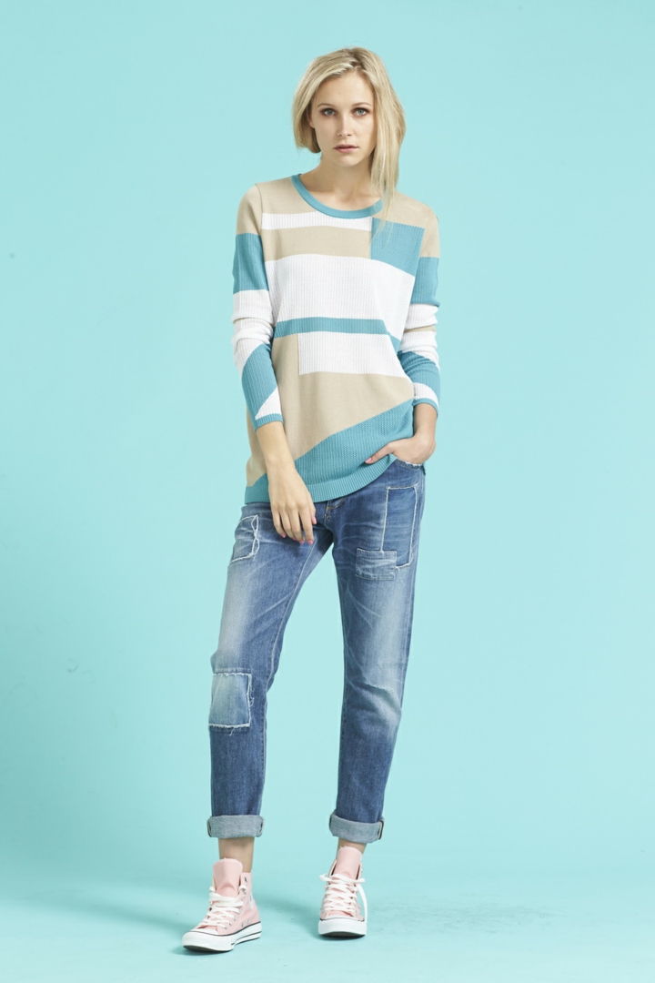 Dámské pulovry modré trendy 2016 ležérní móda