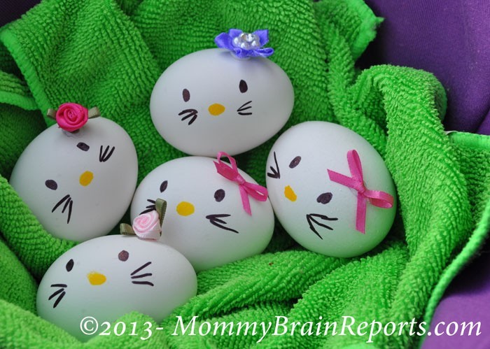 Αυγά αντιμετωπίζουν χρώμα δημιουργικό ανταγωνισμό τα πασχαλινά αυγά σχήμα hello kittie