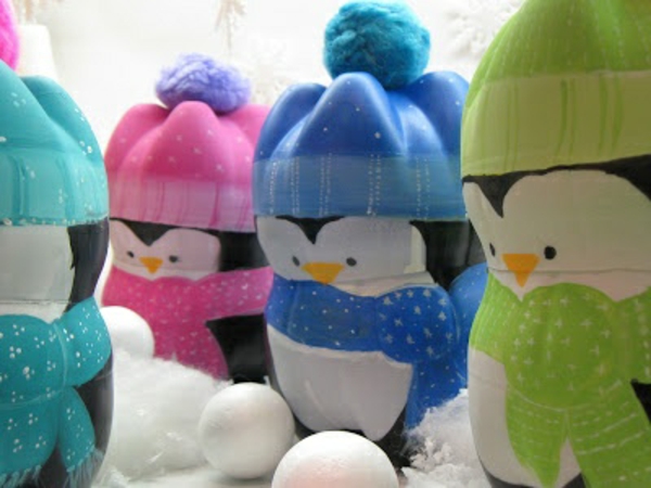 Dekorativní láhev pro vánoční sprej penguin zimní klobouky