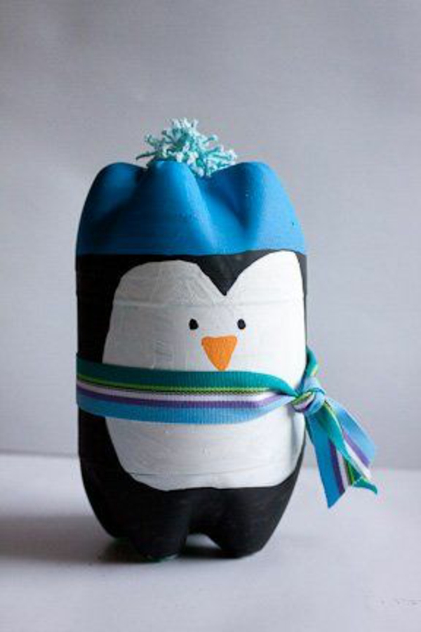 Láhev deco modrá Vánoční sprej tučňák