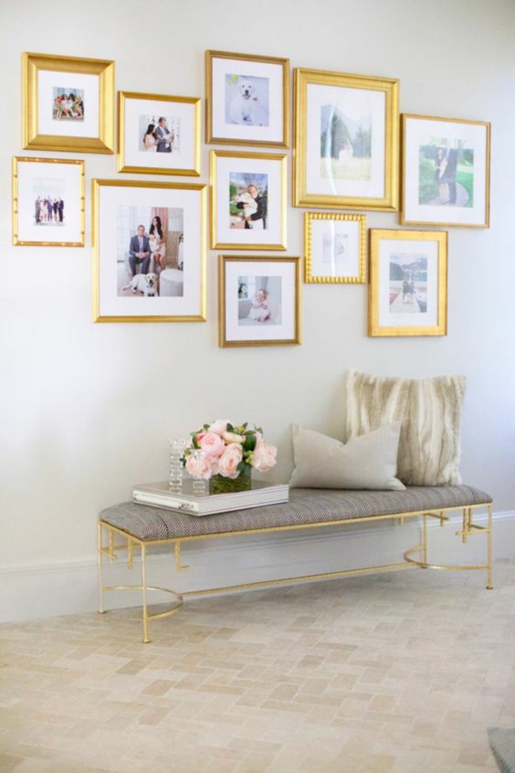 照片墙客厅墙装饰金色相框的想法
