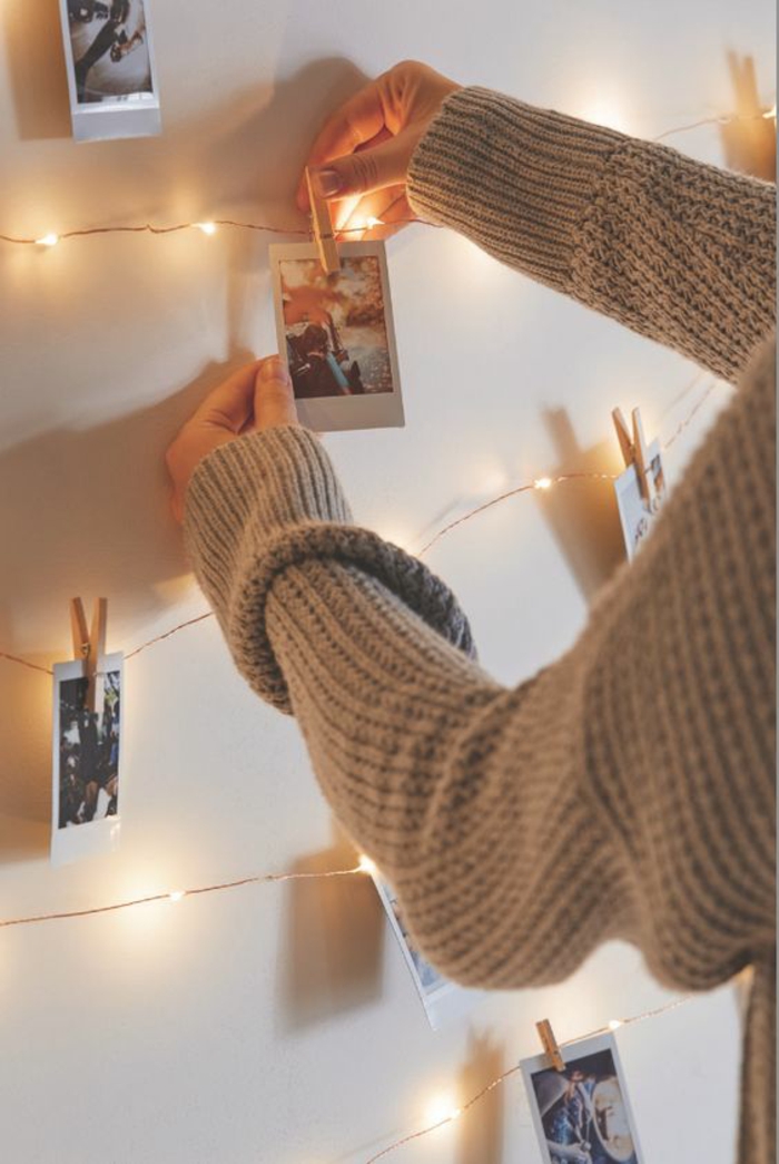 Photo wall DIY DIY projects with clothespins