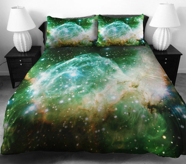 银河床单和床单绿色活着