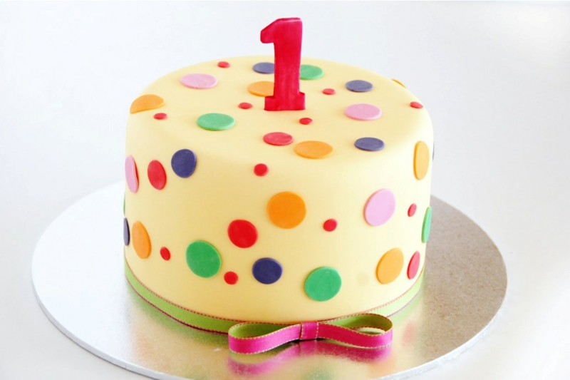 עוגת יום הולדת תמונות עוגת יום הולדת לילד ליום ההולדת הראשון