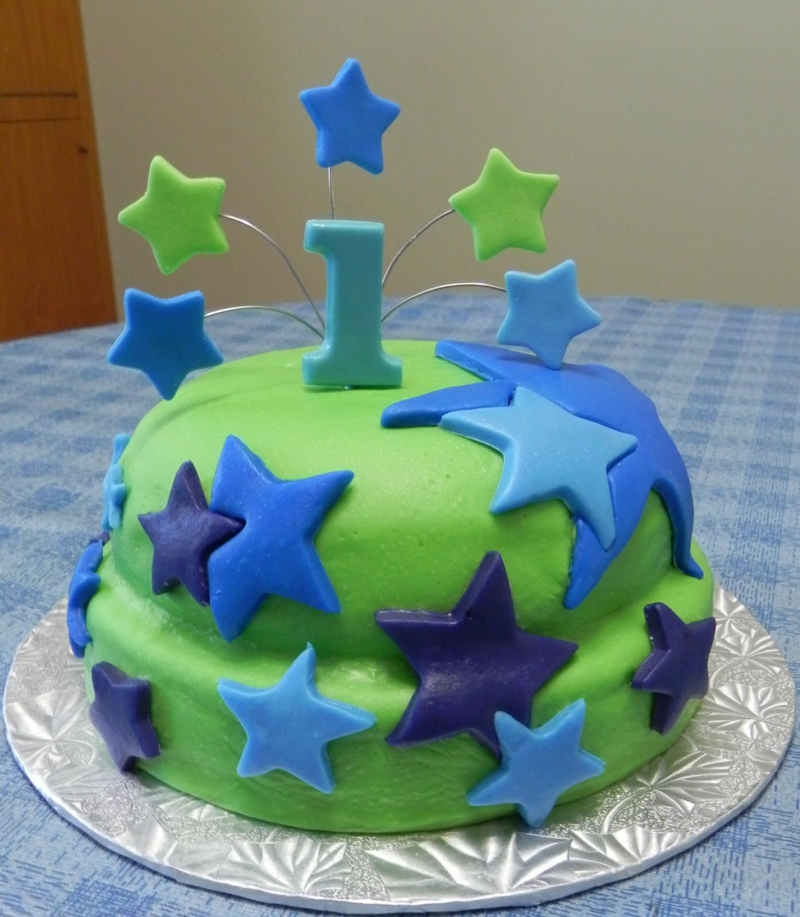 Narozeninové dorty Obrázky Dětské narozeninové dorty Hvězdná dortová výzdoba