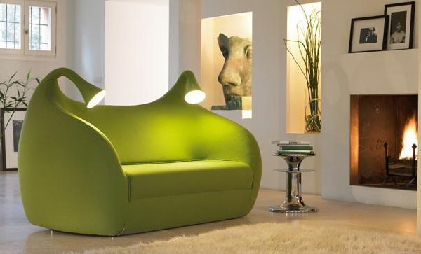 Grønne peis sofaer opplyste lese integrert