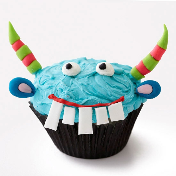 Scary Muffins ψήνουν αποκριές cupcakes ζαχαροπλαστικής για αποκριές