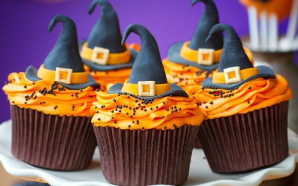Scary Muffins Απόκριες ζαχαροπλαστικής αποκριές ψησίματος Απόκριες party cupcakes συνταγές με καπέλο μάγισσα