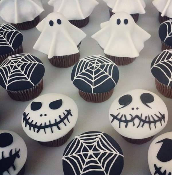 Scary muffins αποκριές ζαχαροπλαστικής αποκριές ψησίματος cupcakes spiderweb φάντασμα