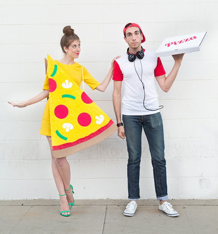 Halloween kostymer gjør pizza selv