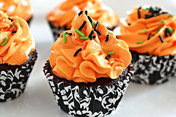 Απόκριες κόμμα συνταγές αποκριές ζαχαροπλαστική συνταγές cupcakes τρομακτικό muffins πορτοκάλι