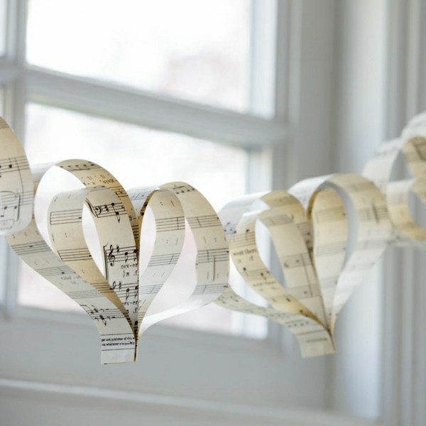 Gør hjertet ud af musikpapir