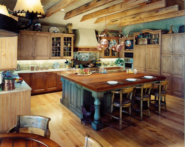 Mesa de comedor de madera de la moda de la cocina con el gabinete de cocina de las sillas