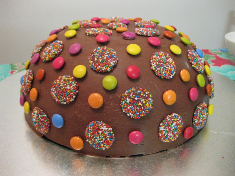 עוגות יום הולדת לילדים Tortendeko Schoko Streusel