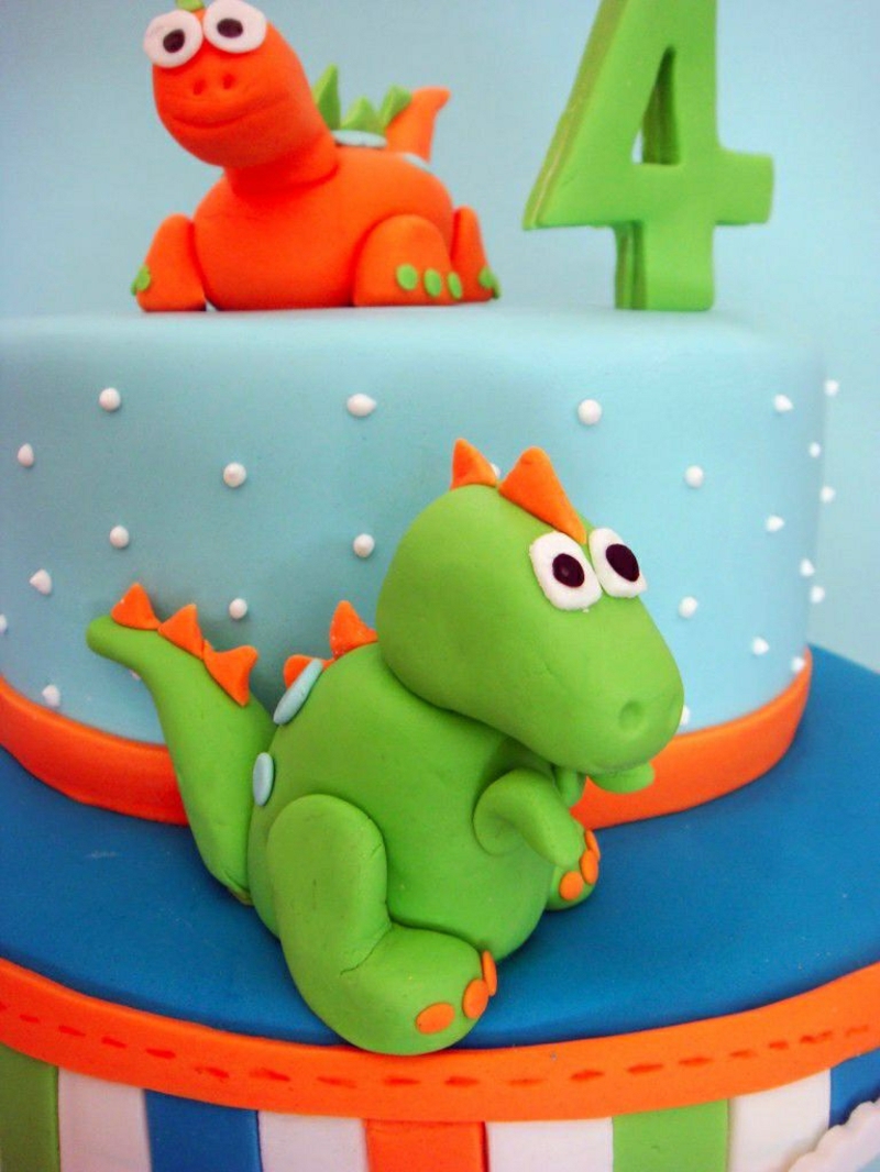 Kindertorte fødselsdagskage billeder kage dekoration dinosaur