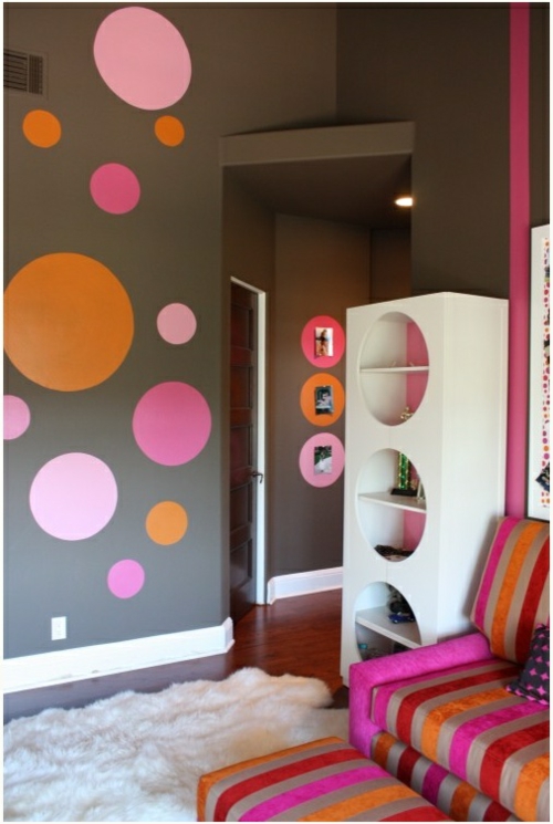 Дизайнерска стена дизайн идея дизайн чаршаф цветни точки инсулт