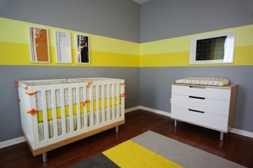 Nursery væg design ide design tavle farverige striber strøg