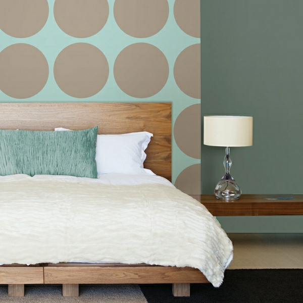 Комбинации табла Стенните цветове се сглобяват в стената на спалнята