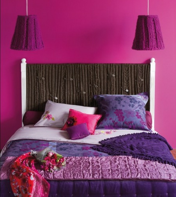 Capete paturi culori perete dormitor fete