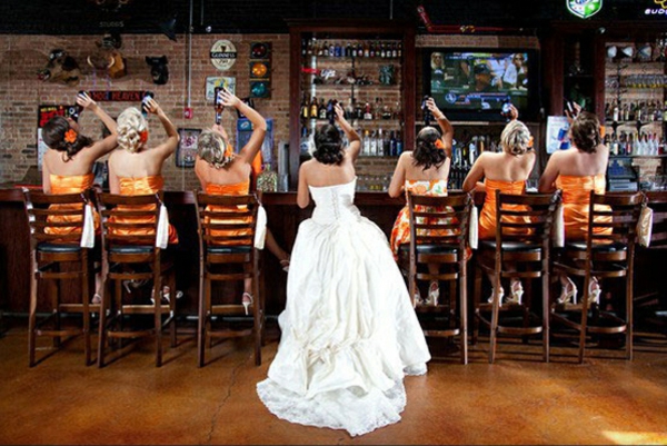 Morsom bar drikke bryllup bilder ideer brudekjole