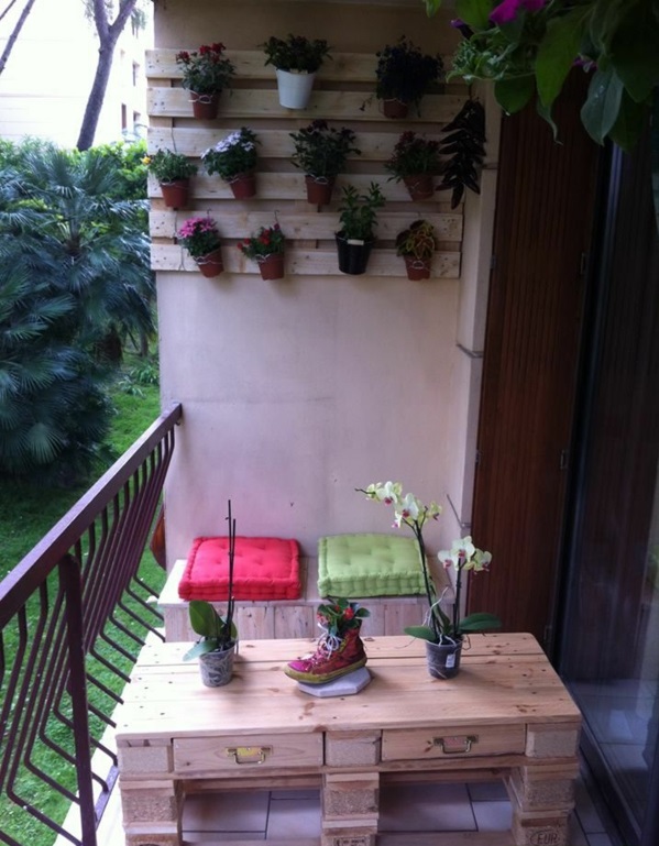 Meubles pots de fleurs Palettes meubles de jardin europalettes balcon
