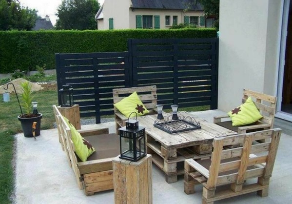 Palettes de meubles coussins verts ensemble d'europalettes de meubles de jardin décoratifs