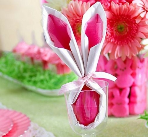 Великденски декорации Розови и лилави салфетки