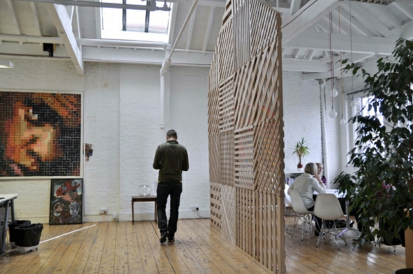 Rozdělovač dřevěného designového pokoje